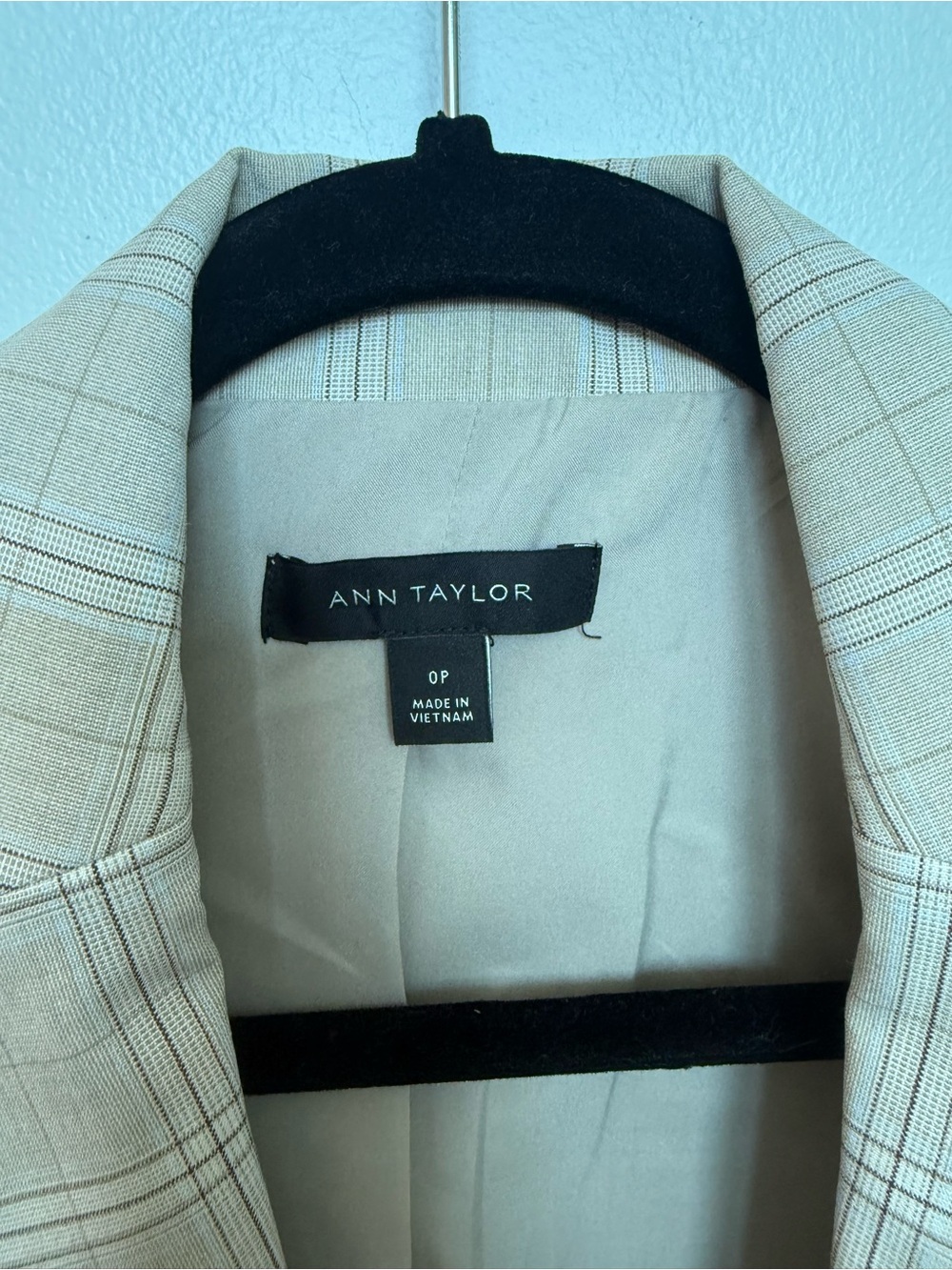 Ann Taylor Blazer - Picture 3 of 3